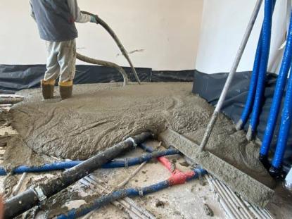 LEICHTBETON ZUR REDUZIERUNG STATISCHER LASTEN: DIE LÖSUNG POLITERM BLU
